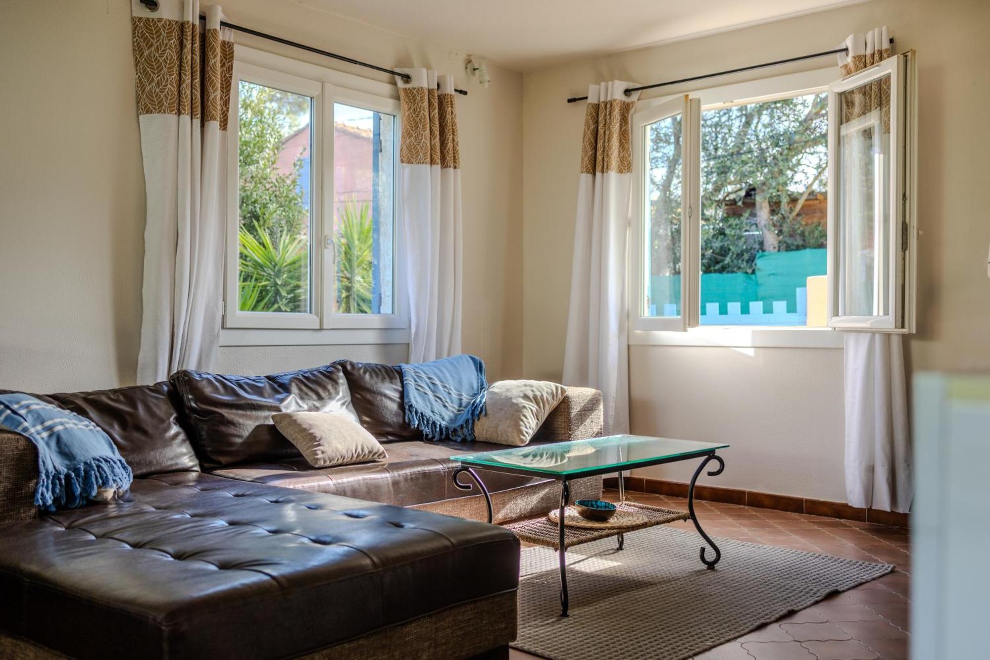 Holiday home Atypique, Cabanon Bord De Hyeres